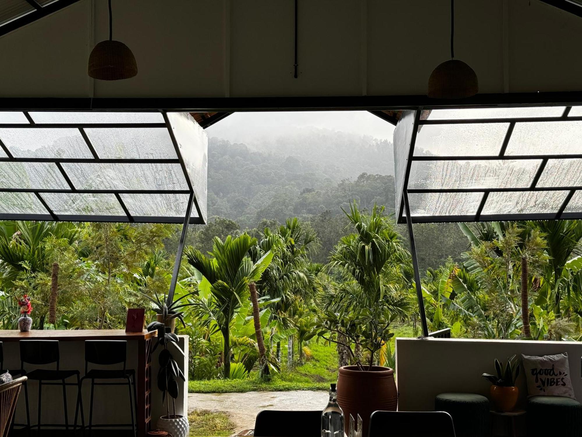 Bendheka - Cliff Front Cottages Coorg Gonikoppal Exterior photo
